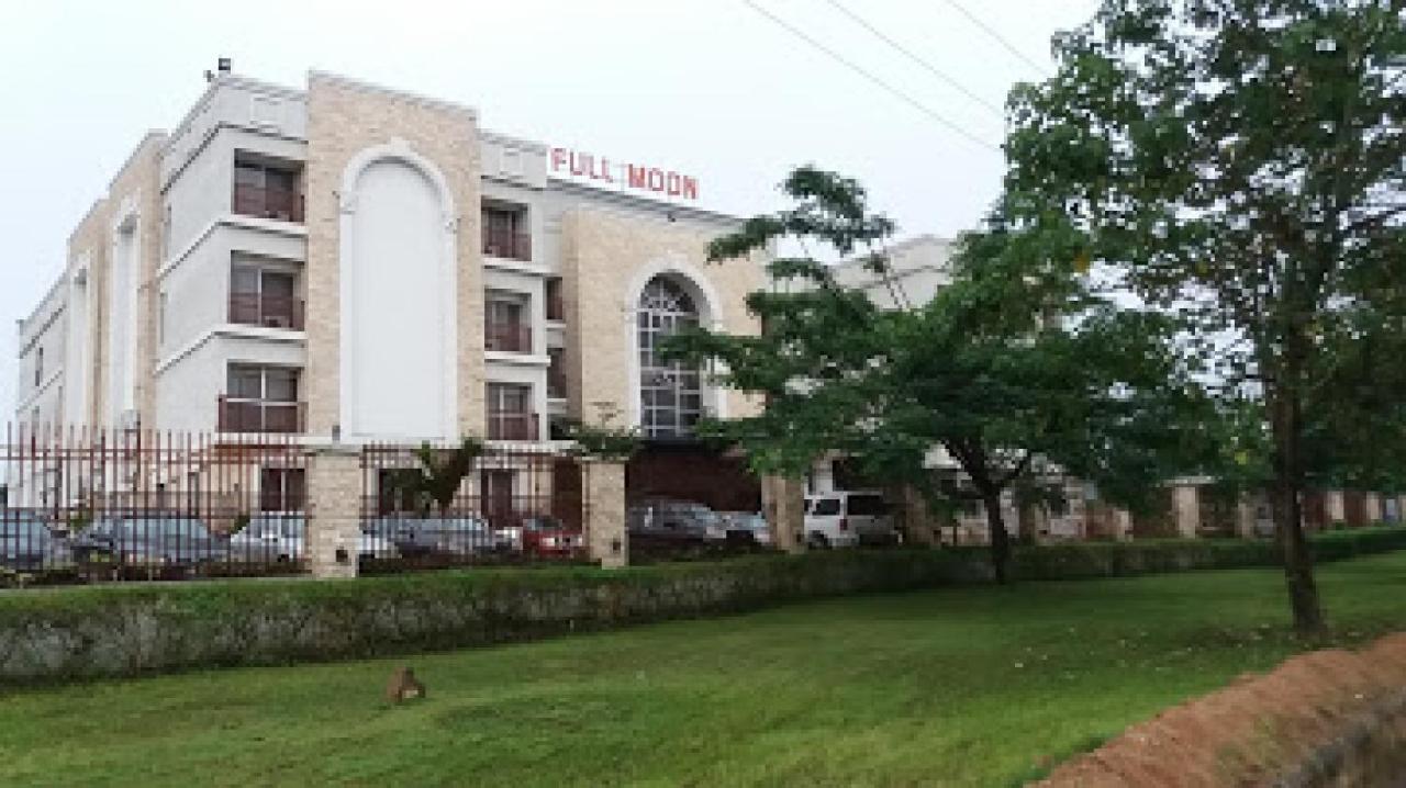 Room In Lodge - Full Moon Hotel Owerri Exterior foto